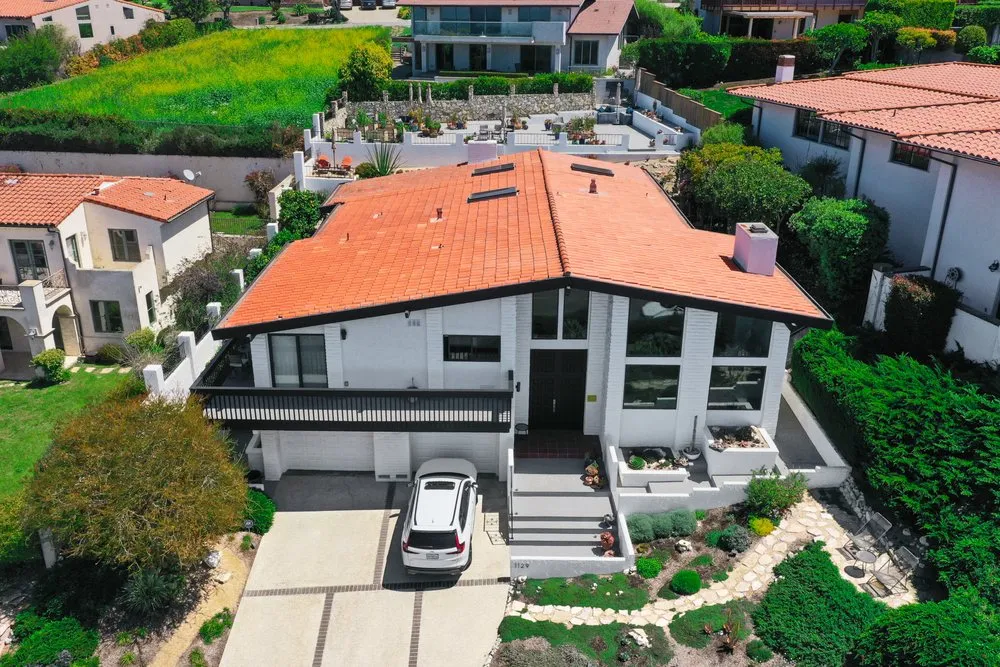 Slide of American Supreme Roofing