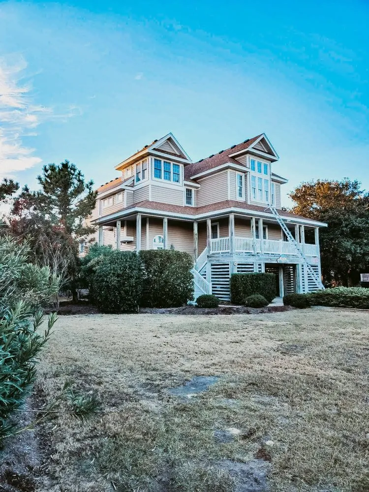 Slide of American Values Contracting