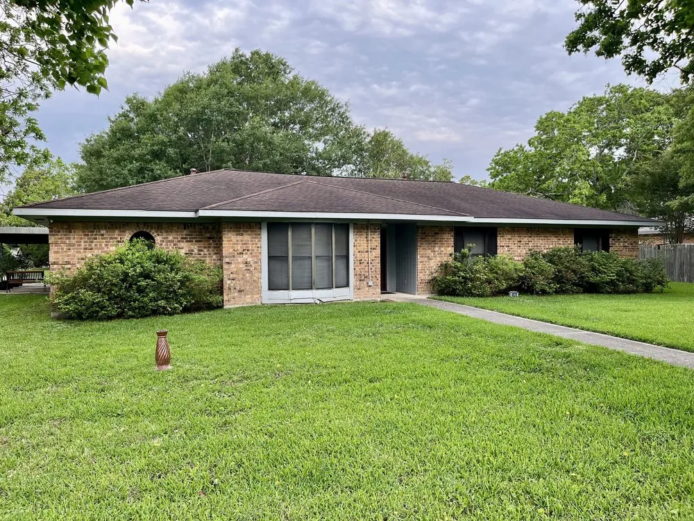 Slide of American Veteran Roofing and Restoration