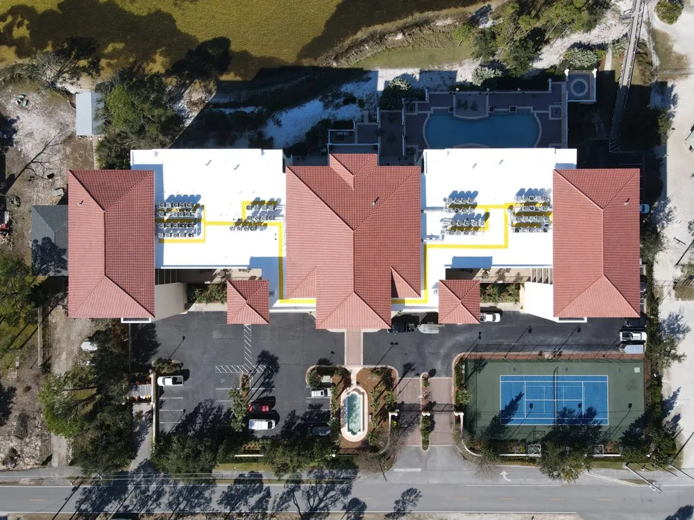 Emergency roof repair for homes across Irvington, AL - American WeatherStar