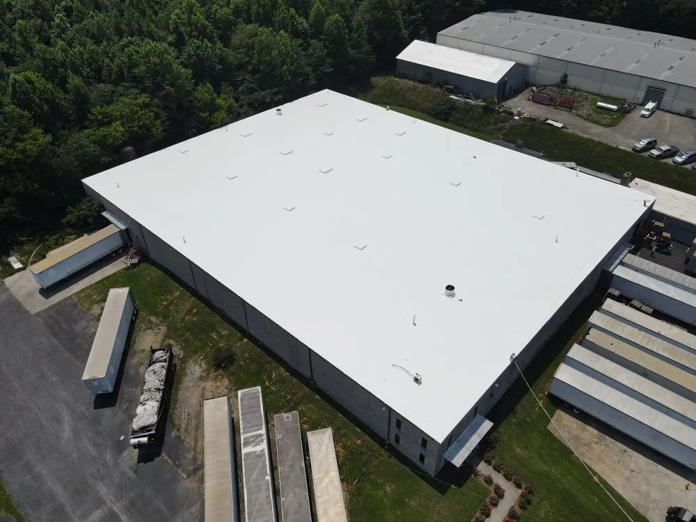 Emergency roof inspection with free inspection across Irvington, AL - American WeatherStar