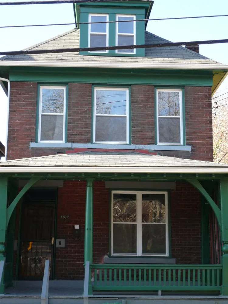 Slide of American Window Industries