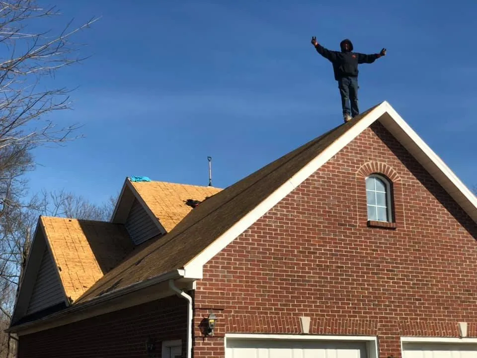 Top-rated roof replacement experts serving Hollow Creek, KY - America's Finest Design