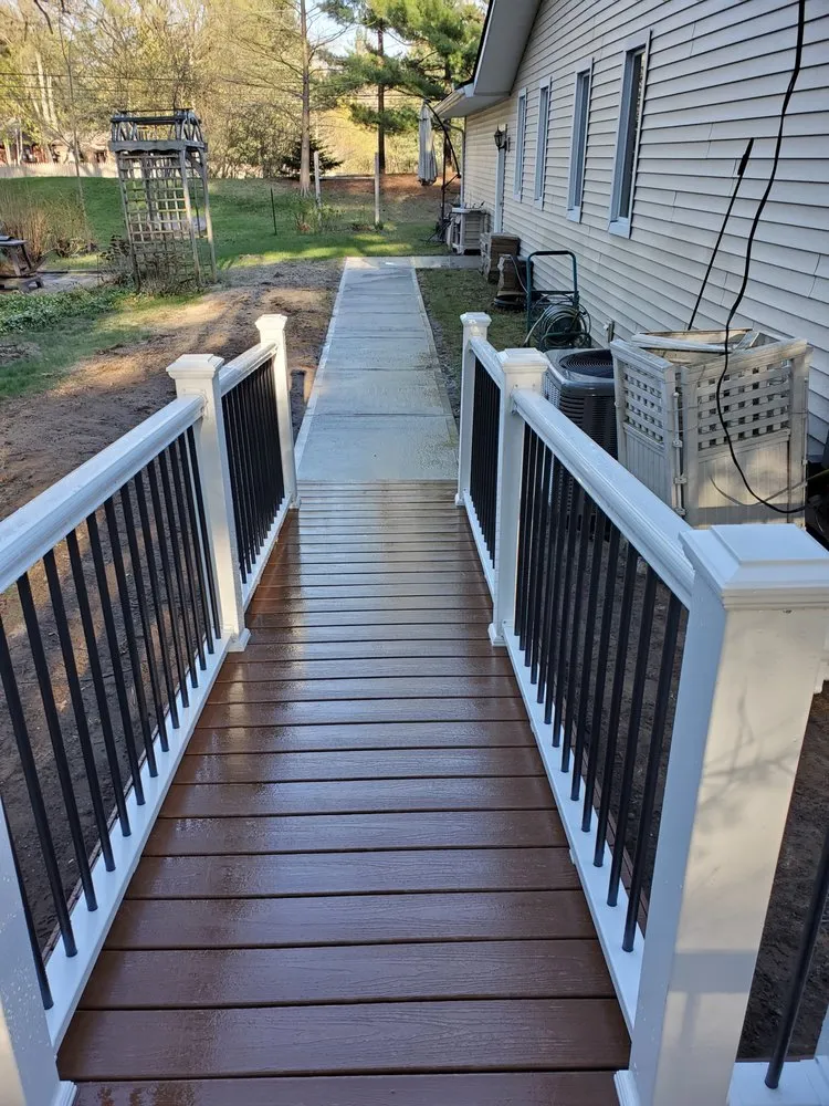 Trusted roof leak repair in St Louis, MI - Americas Home Experts