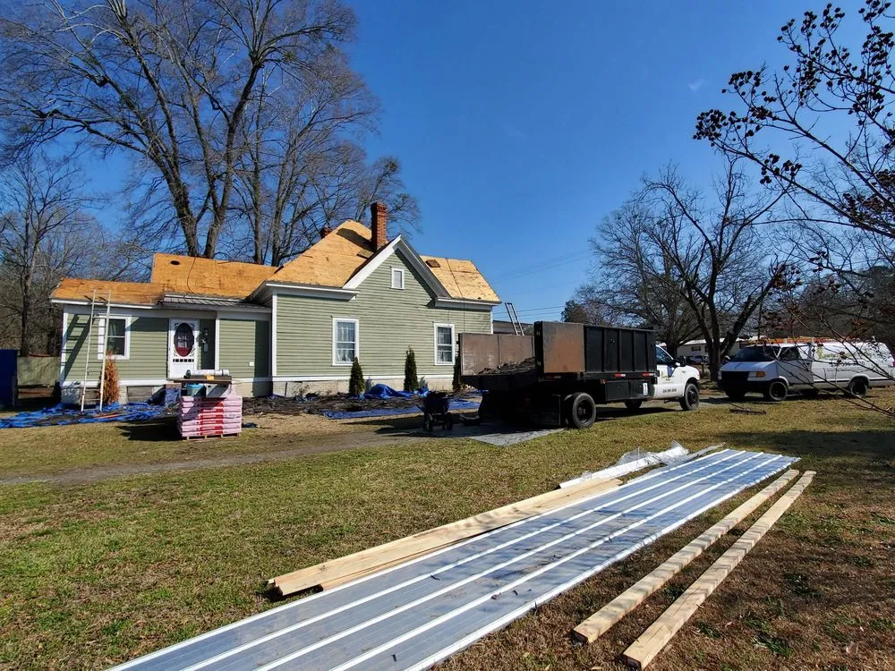 Slide of America's Southern Roofing