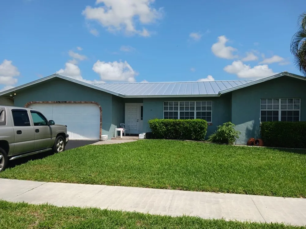 Slide of Amerikan Builders