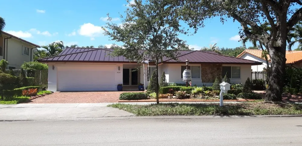 Slide of Amerikan Builders