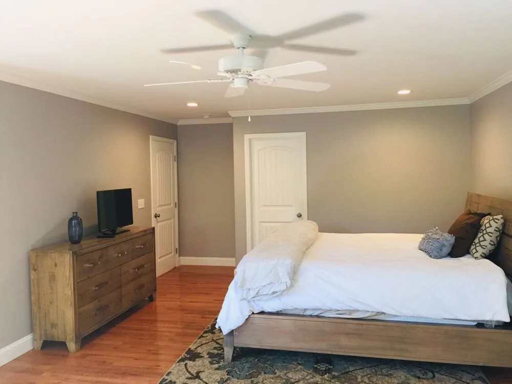 Slide of Amerimex Homes