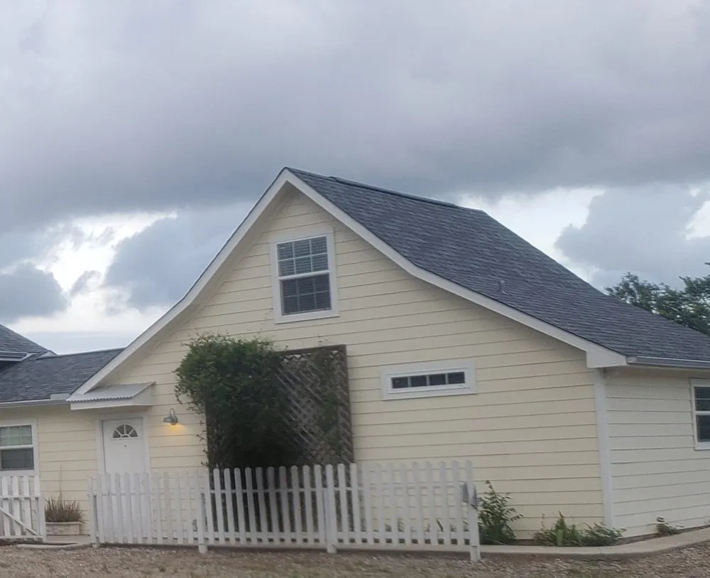 Slide of Ameripro Contractors