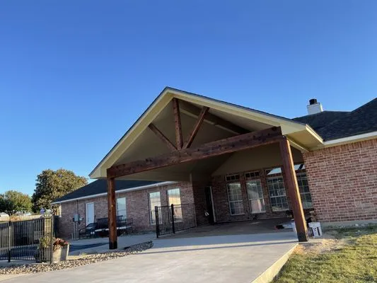 AmeTex Roofing & Home Improvement Logo