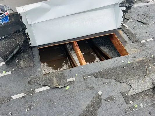 Amieva General Contracting Logo