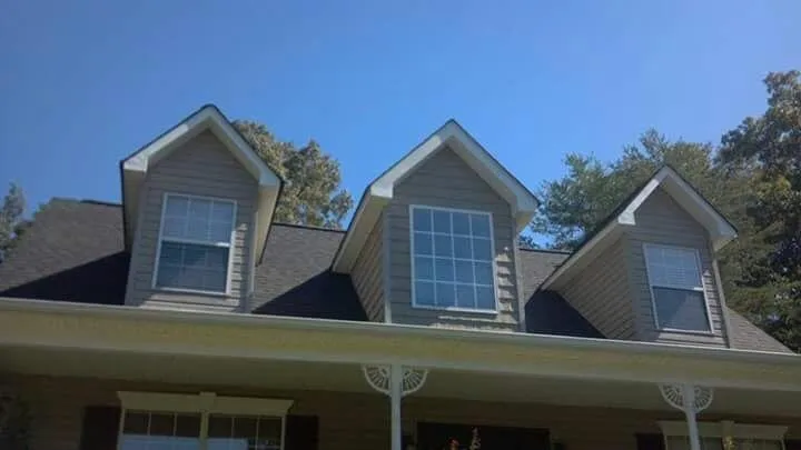 Slide of Amigo Roofing