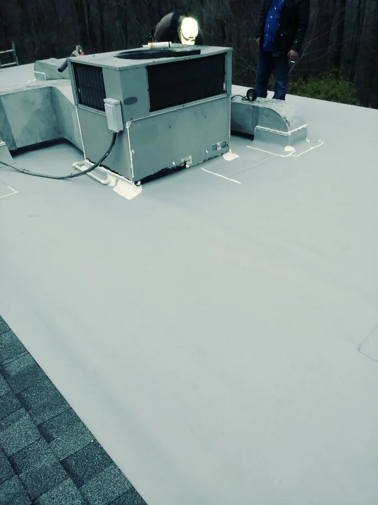 Slide of Amigo Roofing