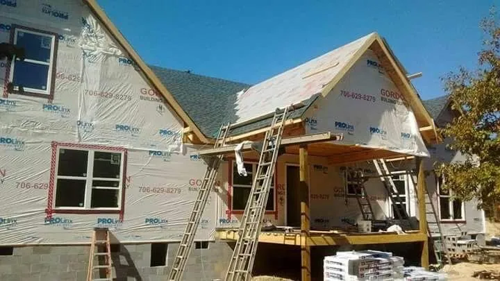 Slide of Amigo Roofing