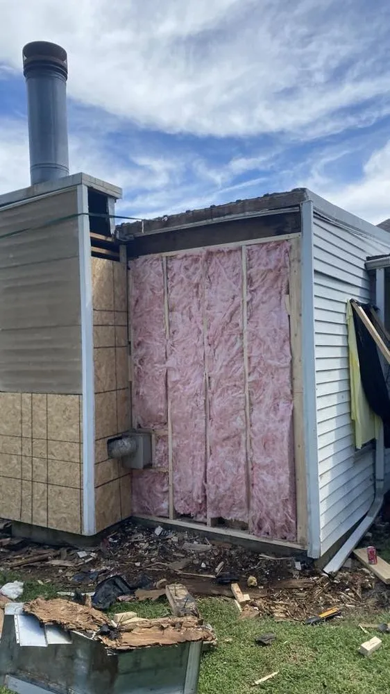 Slide of Amigo the handyman