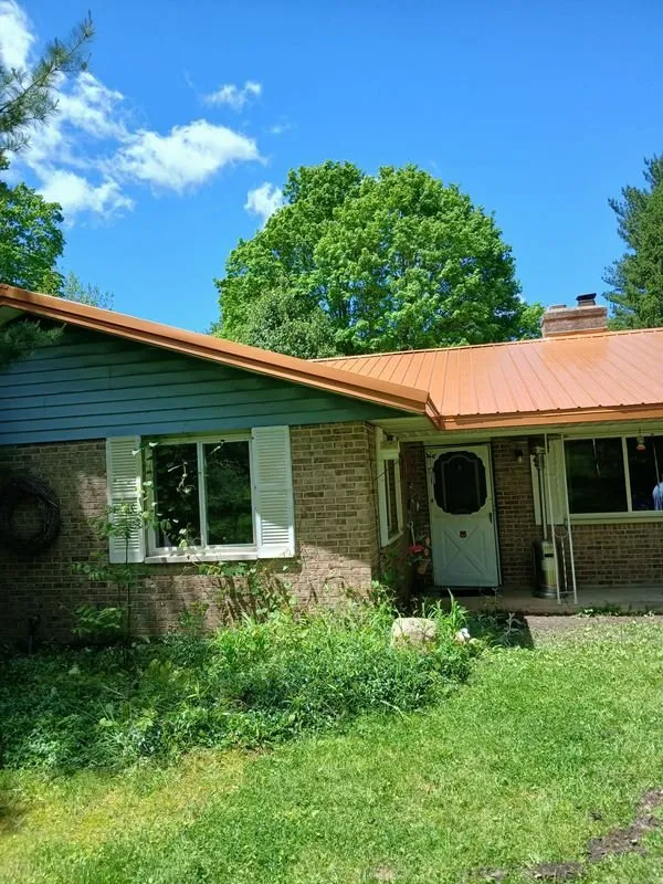 Slide of Amish Craftsman