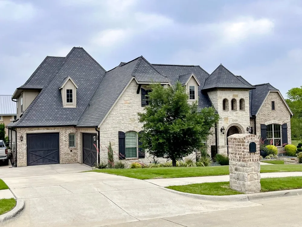 Slide of Amity Roofing