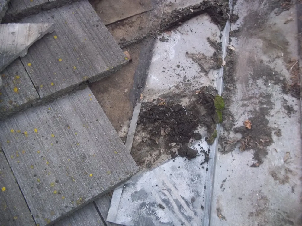 Slide of AMK Roofing