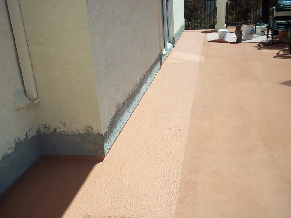 Slide of AMK Roofing