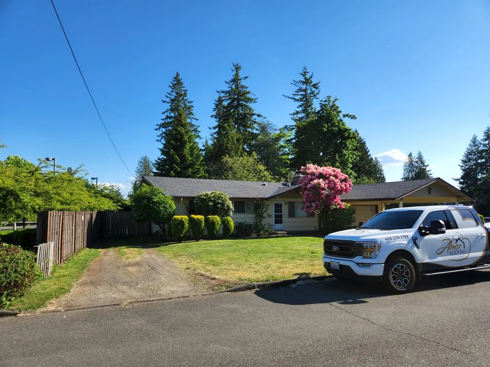 Slide of Amor Roofing