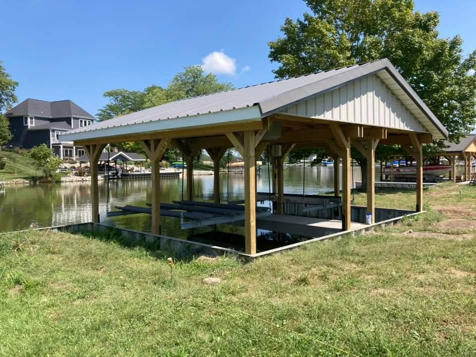 Slide of Amparan Construction