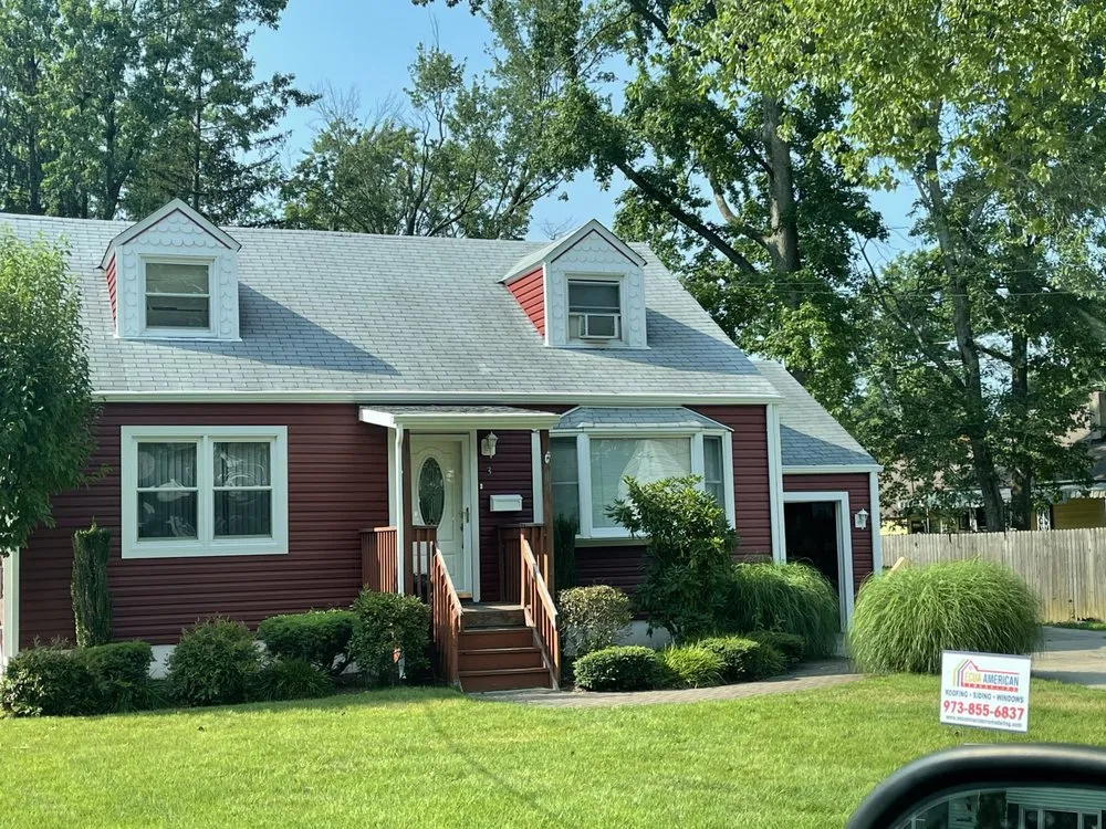 Slide of Amsterdam roofing experts