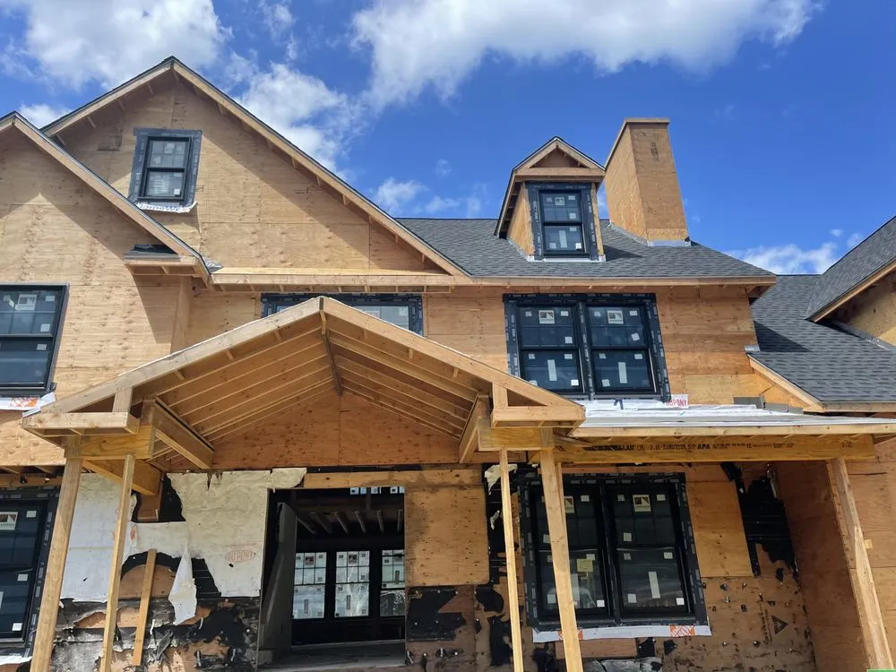 Slide of Amsterdam roofing experts