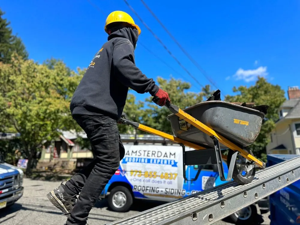 Slide of Amsterdam roofing experts