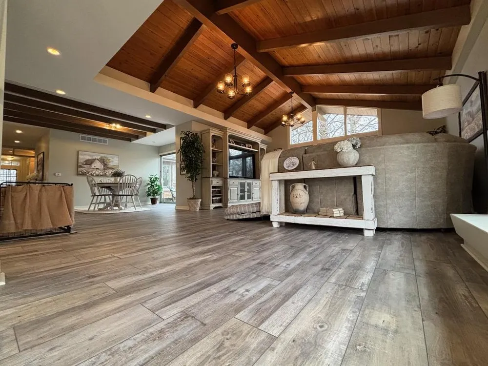 Slide of Amstutz Construction & Supplies