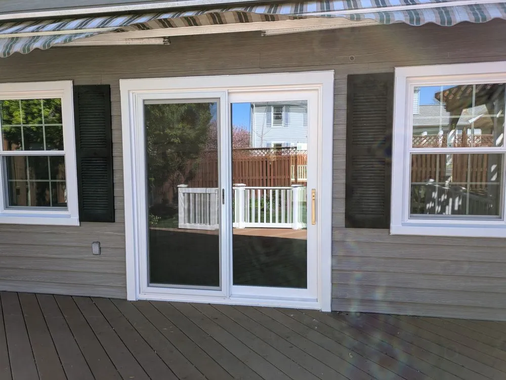 Slide of AN Exterior