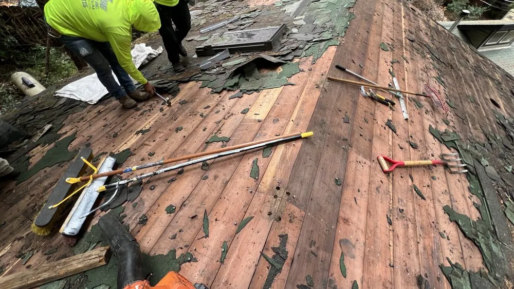 Slide of Anbe Contractors