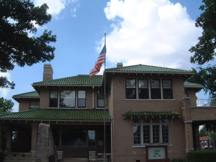 Slide of Anchor Roofing