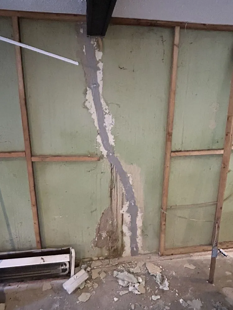 Slide of Anchored Construction