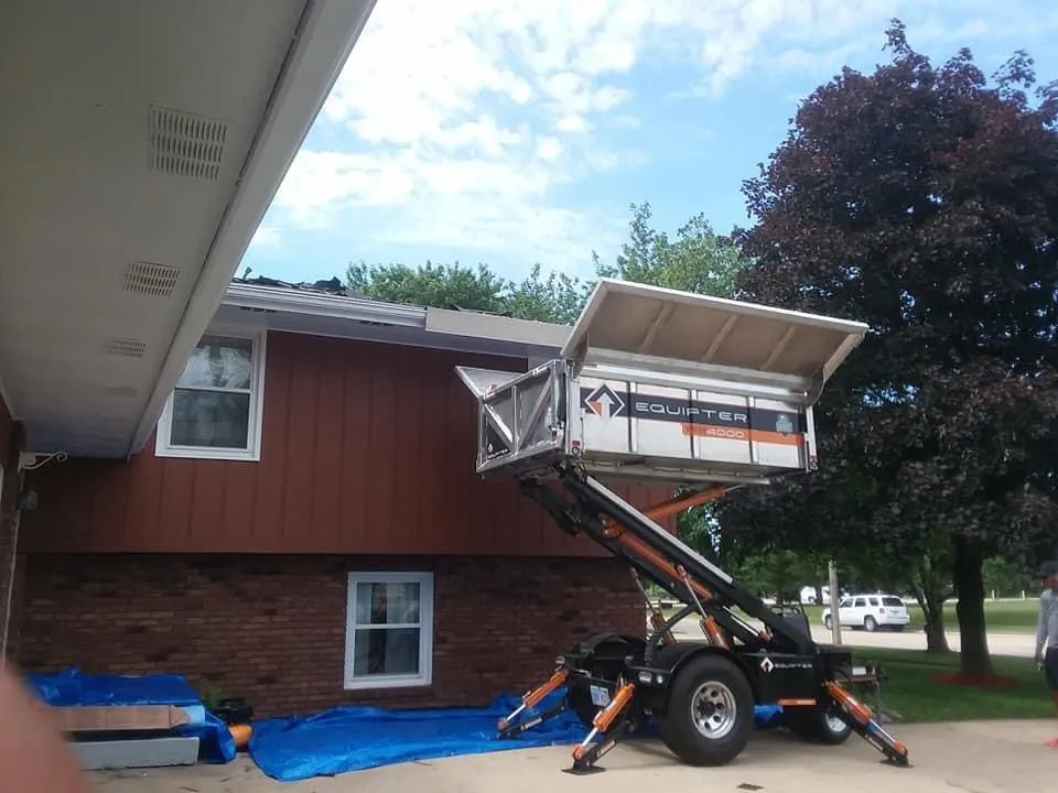 Slide of Anderson Roofing & Construction