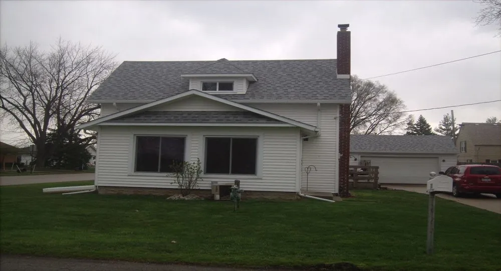 Professional flat roof repair in Graytown, OH - Anderson Roofing & Home Improvement