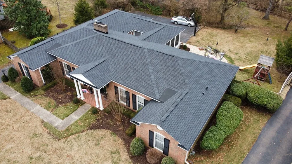 Slide of Andes Roofing