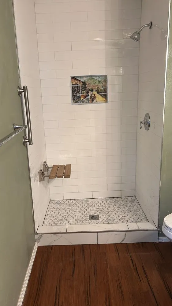 Slide of Andino Remodeling