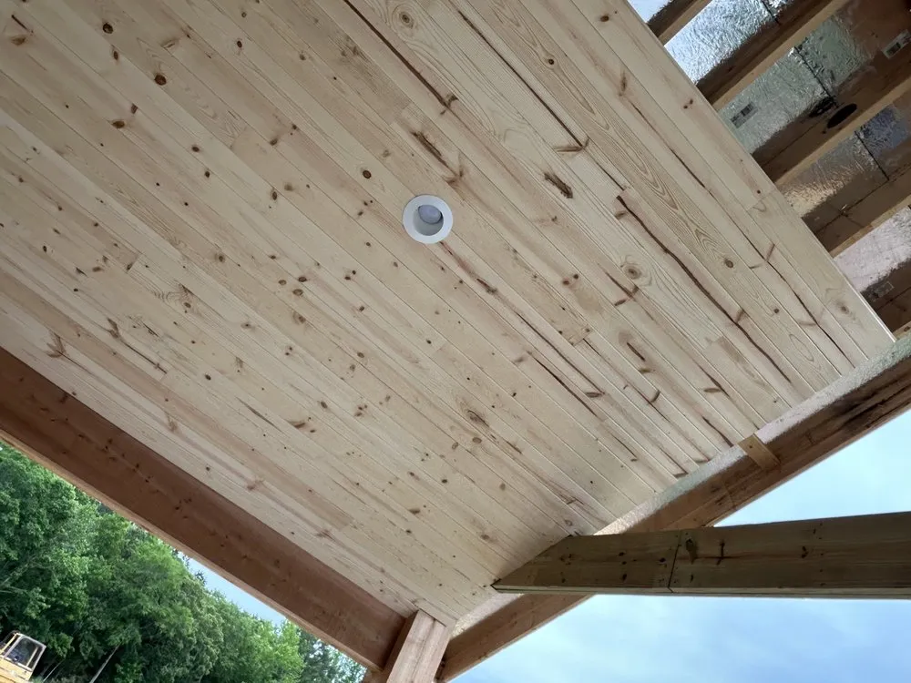 Slide of Andino Remodeling