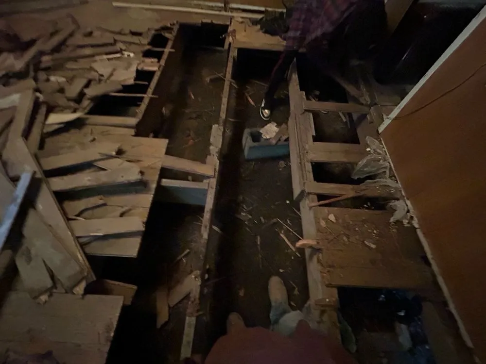 Slide of Andino Remodeling