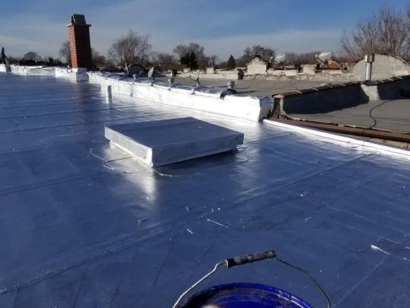 Slide of Andino's Roofing