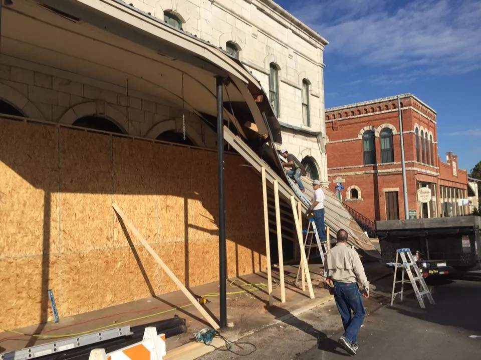 Slide of Andis Roofing & Remodeling