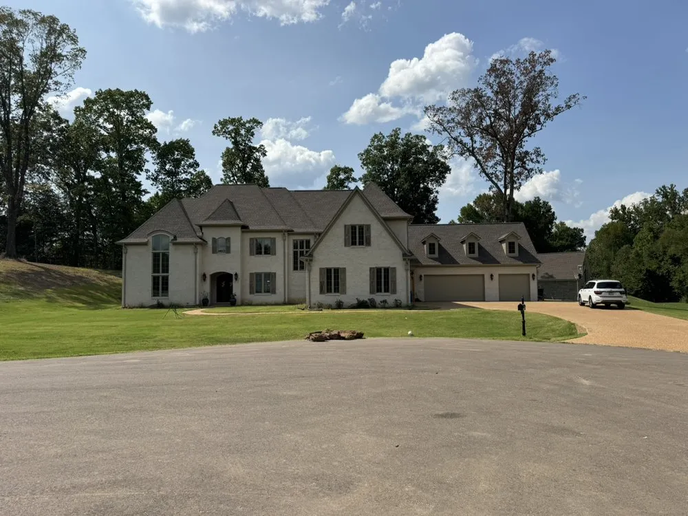 Slide of Andrada Builders