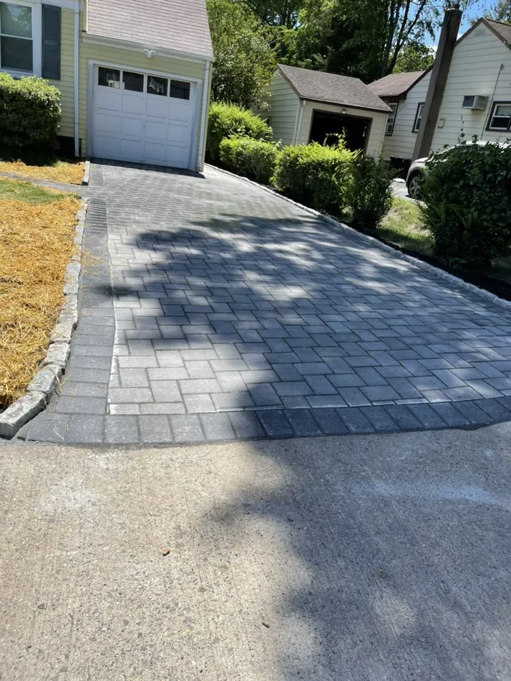 Slide of Andrade construcion