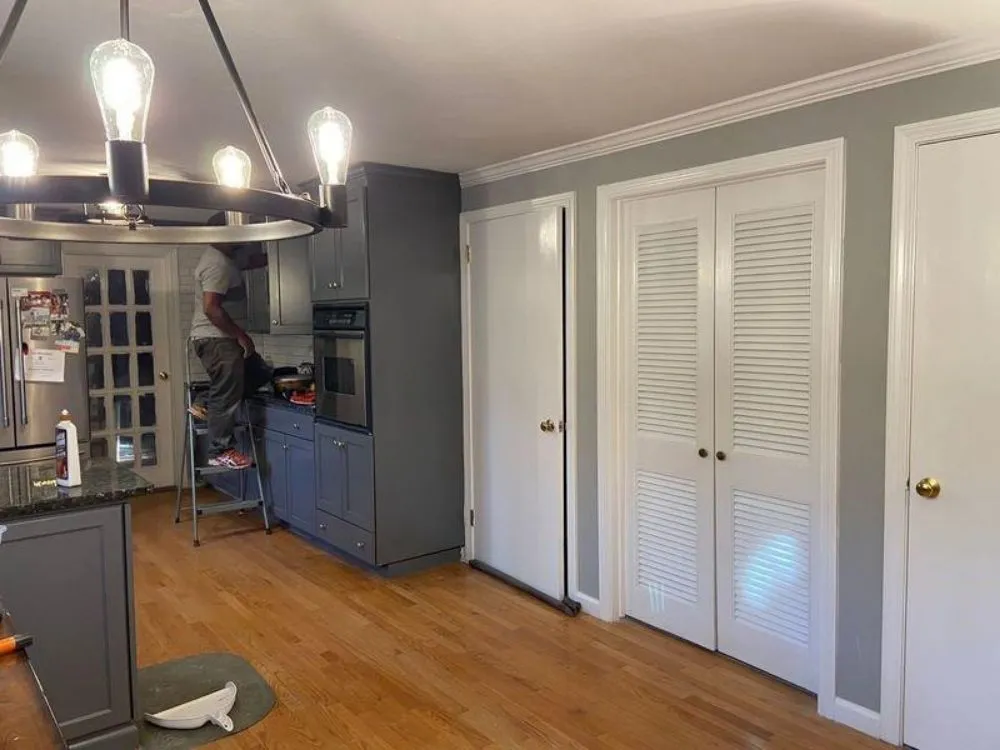 Slide of Andrade Niemaya's Carpentry