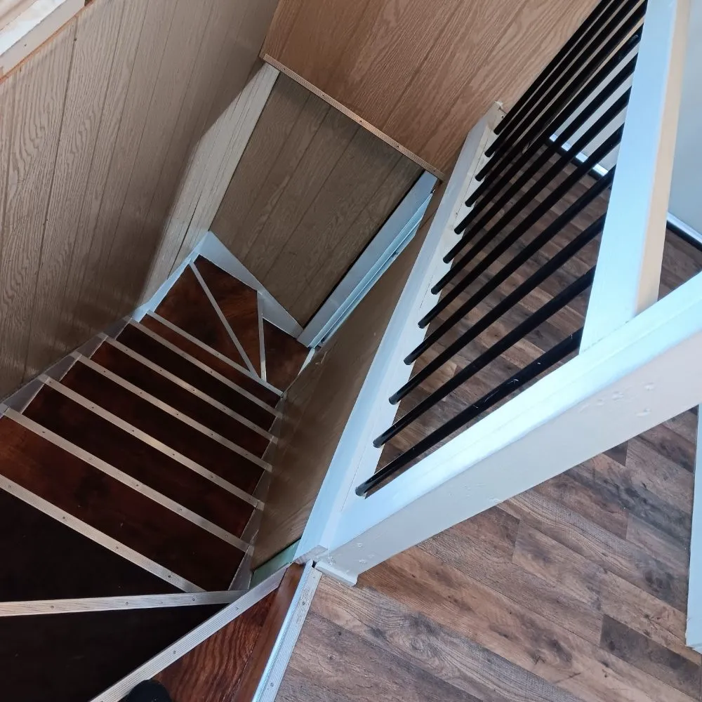 Slide of Andricks Home Improvement