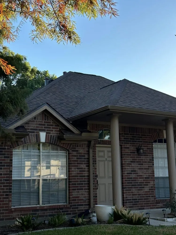 Slide of Andy Nichols Roofing