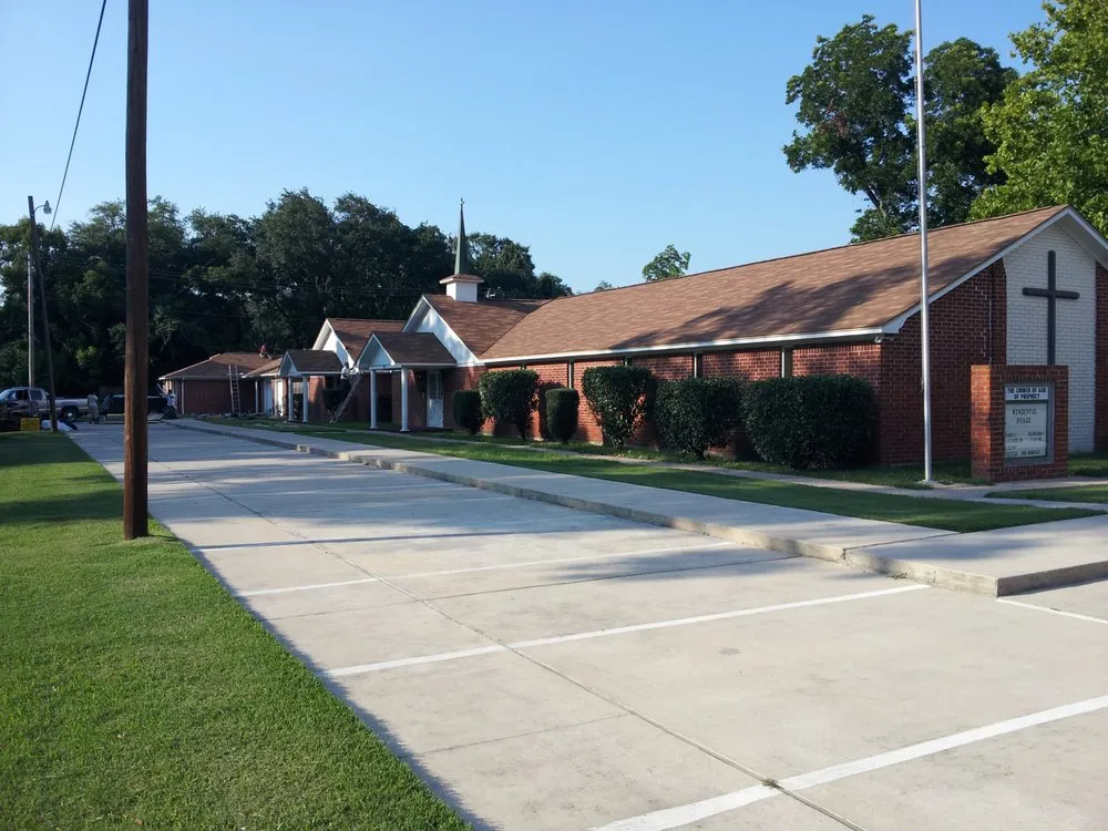 Slide of Andy Nichols Roofing