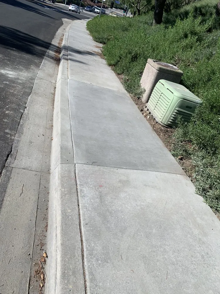 Slide of Andys Hauling Construction