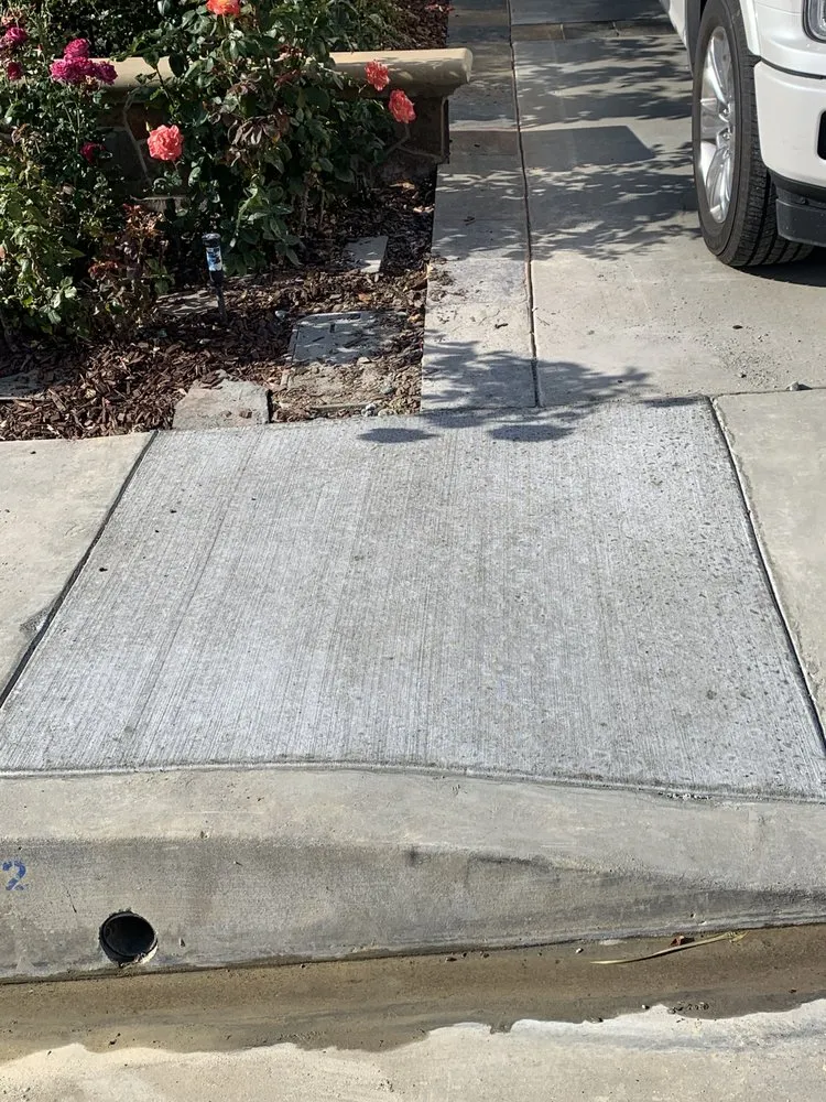 Slide of Andys Hauling Construction