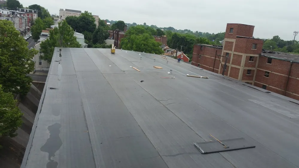 Slide of Angel Gonzalez Roofing